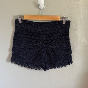 LOFT navy blue riviera short